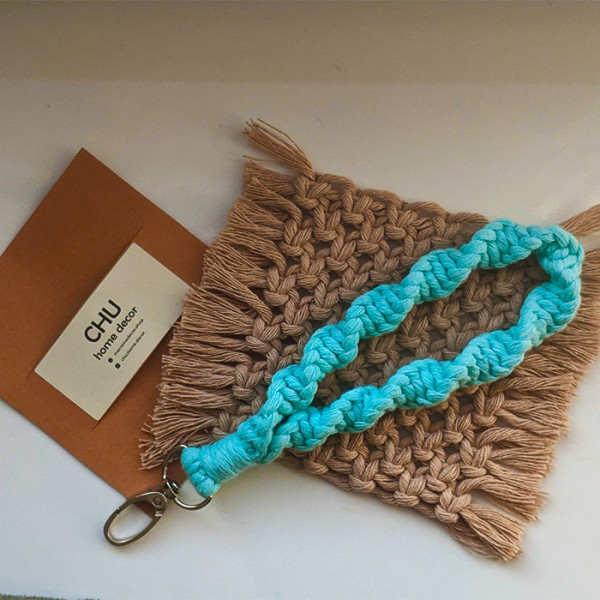 Макраме брелок спіраль на зап'ястя turquoise
